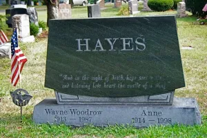 Wayne Woodrow "Woody" Hayes, Union Cemetery, Columbus, Ohio. Photo by Amy Crow, 29 August 2008, all rights reserved.